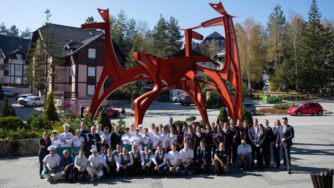 Upoznajte poslodavca Mona Hotel Management Upoznajte poslodavca Mona Hotel Management