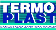 Radnik na ekstruderu - mašini za izradu folije