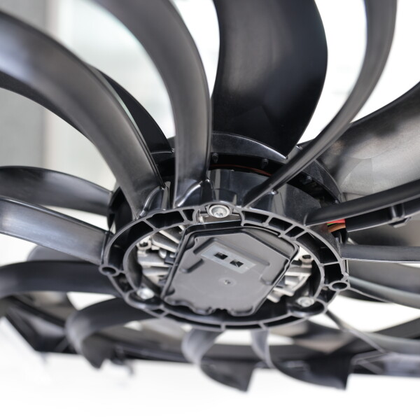 Želite da vidite kako izgledaju proizvodne linije na kojima se prave delovi za najpoznatije brendove automobila? Prijavite se za Brose Open Door Day 30.8.2024.