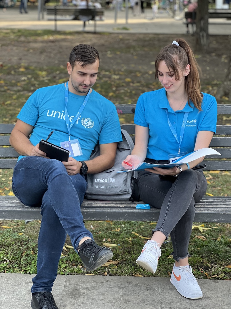 Fleksibilno radno vreme i super tim: Postanite UNICEF-ov fandrejzer i menjajte svet dok studirate