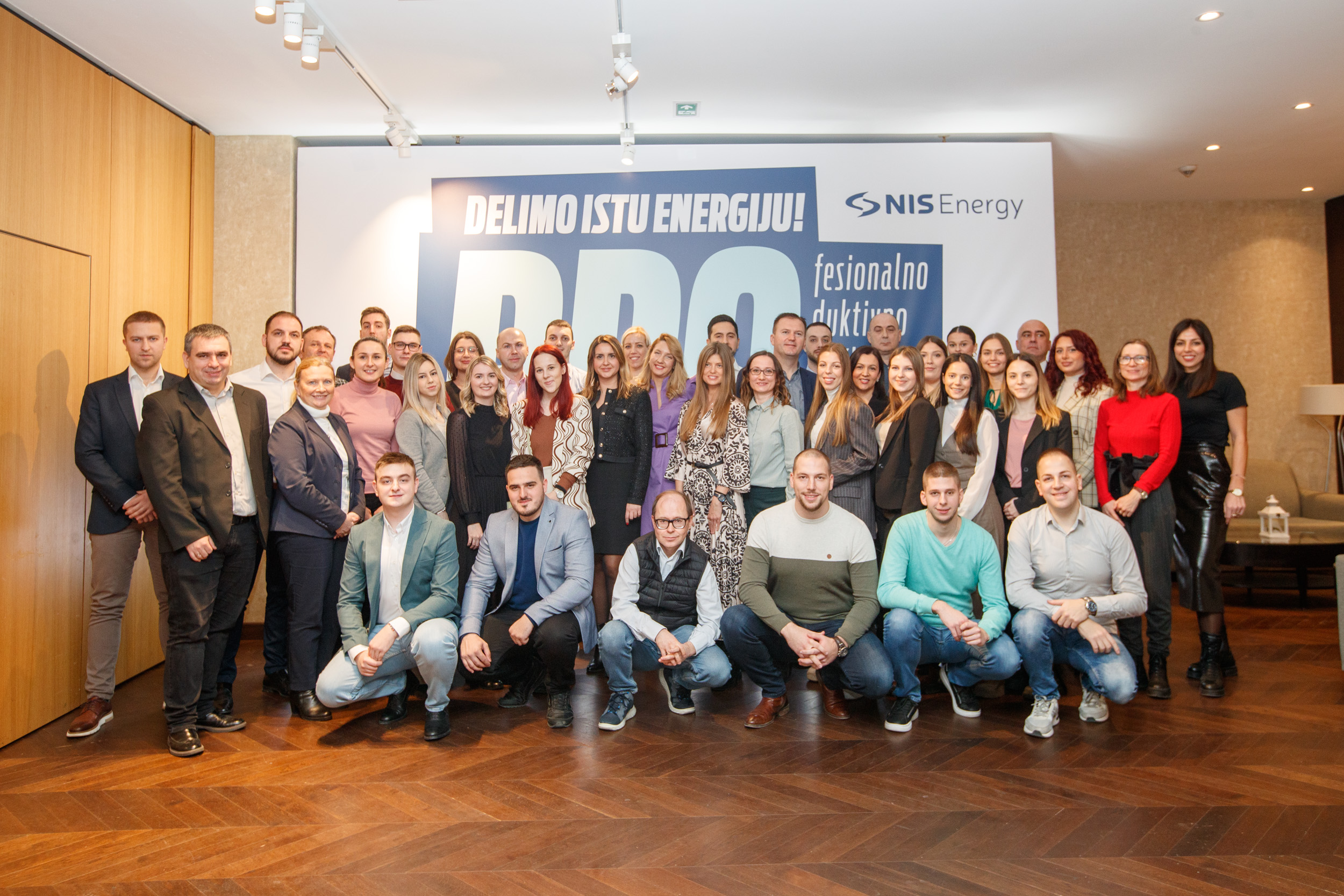 NIS Energy program iz ugla mentora i mentija DVOUGAO - mentor i menti u NIS Energy programu: Puno učimo jedni od drugih i zbog toga smo još bolji u svom poslu